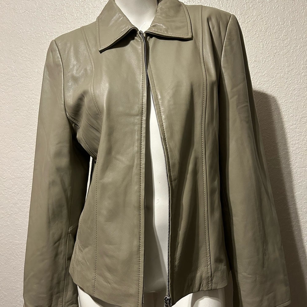 Pamela McCoy 100% Lambskin Leather Jacket